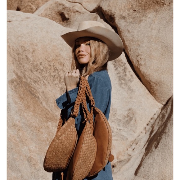 Limited edition Mandrn aleksandra ZeeTan Woven Crossbody Bag - Picture 9 of 9